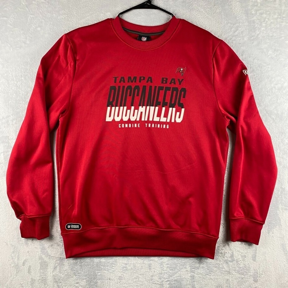 Tampa Bay Buccaneers Sweatshirt Mens Large Red New Era NFL Football Crewneck